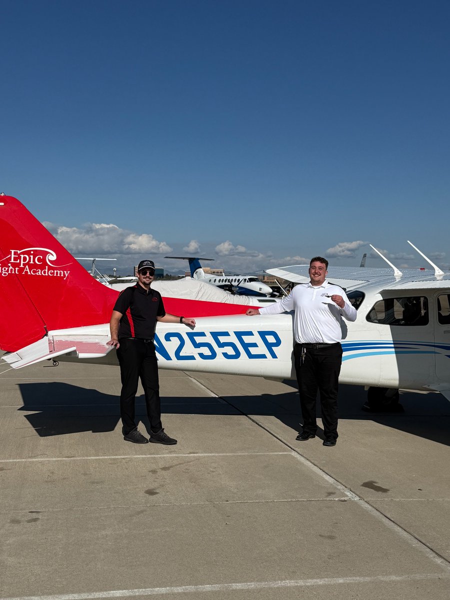 Epic Flight Academy tweet media