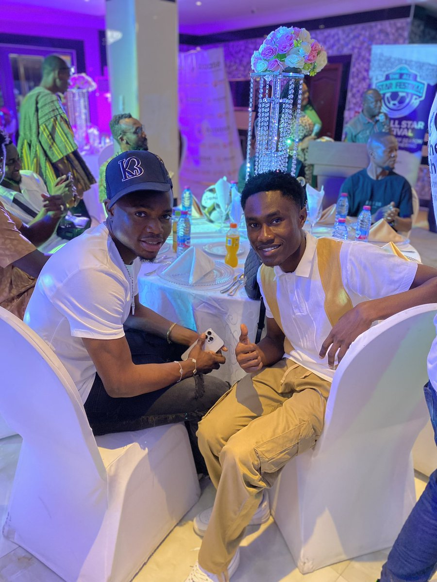 Realerz_Jayice's tweet photo. Meeting my Star Player, Fatawu Issahaku, at the airport. He's the new Rush Energy Drink ambassador.🥳 https://t.co/oHY3s4bIVh