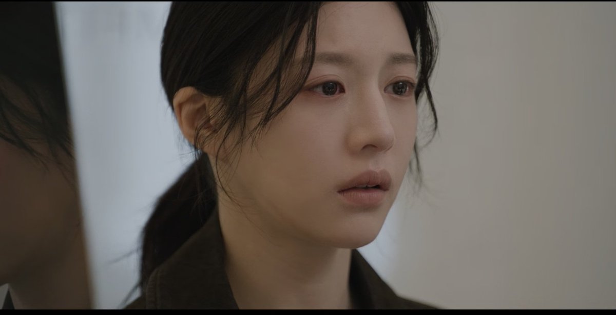 Adri 🚦🪓 Byeon Eun Ah's nosebleed 🍀🧟‍♀️ tweet media