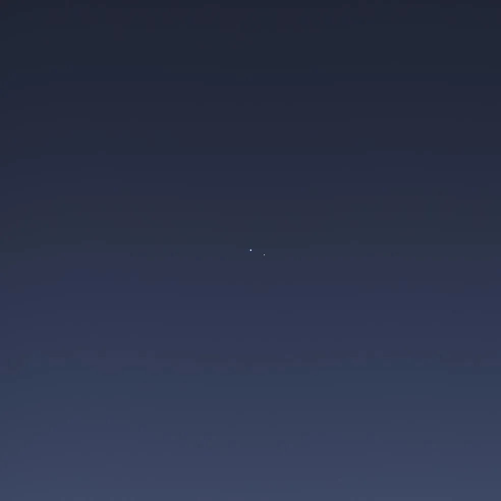 CuriosityonX's tweet image. NASA told the world that, on July 19, 2013 a spacecraft would be photographing Earth from Saturn.

They published the exact time. They asked everyone on the planet to go outside and smile at the sky.

Thousands of people did.

This is the photo it took.

If you were alive in July