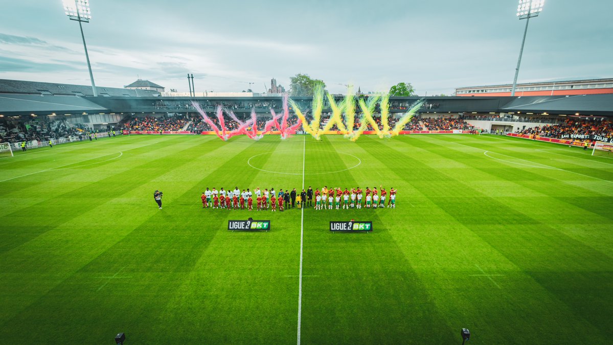 Rodez Aveyron Football tweet media