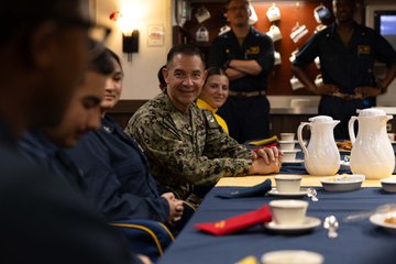 U.S. Central Command - Arabic tweet media