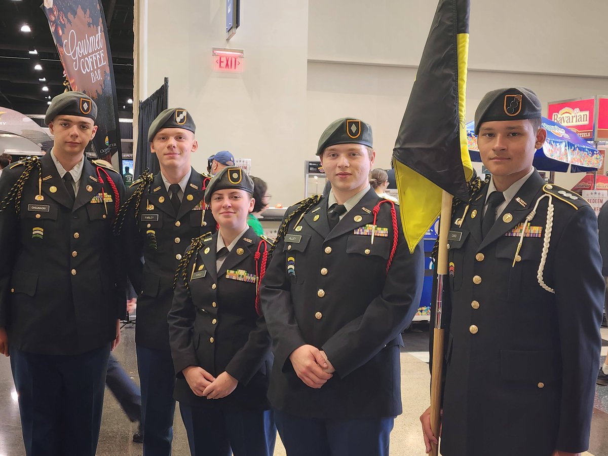 NSPRAA_'s tweet photo. BlackJacks from Hotel-6  at the NHS DTC!
#BlackJacks #PershingRifles https://t.co/5aENVBPjxU