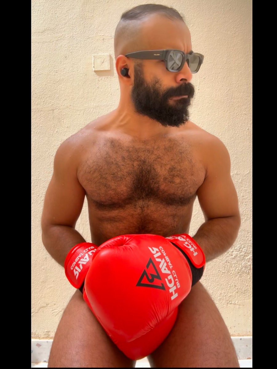 Sultan tweet media