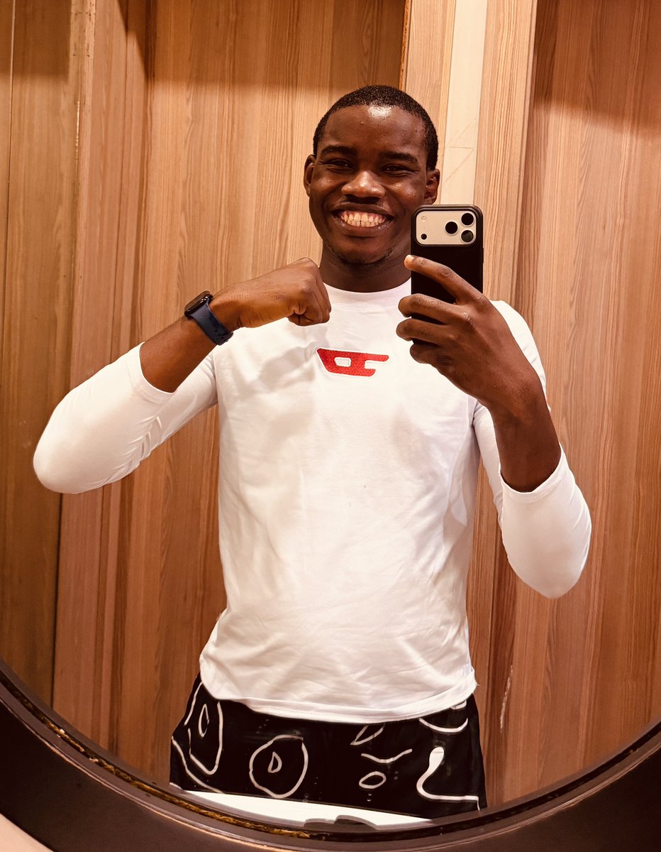 Mayowa tweet media