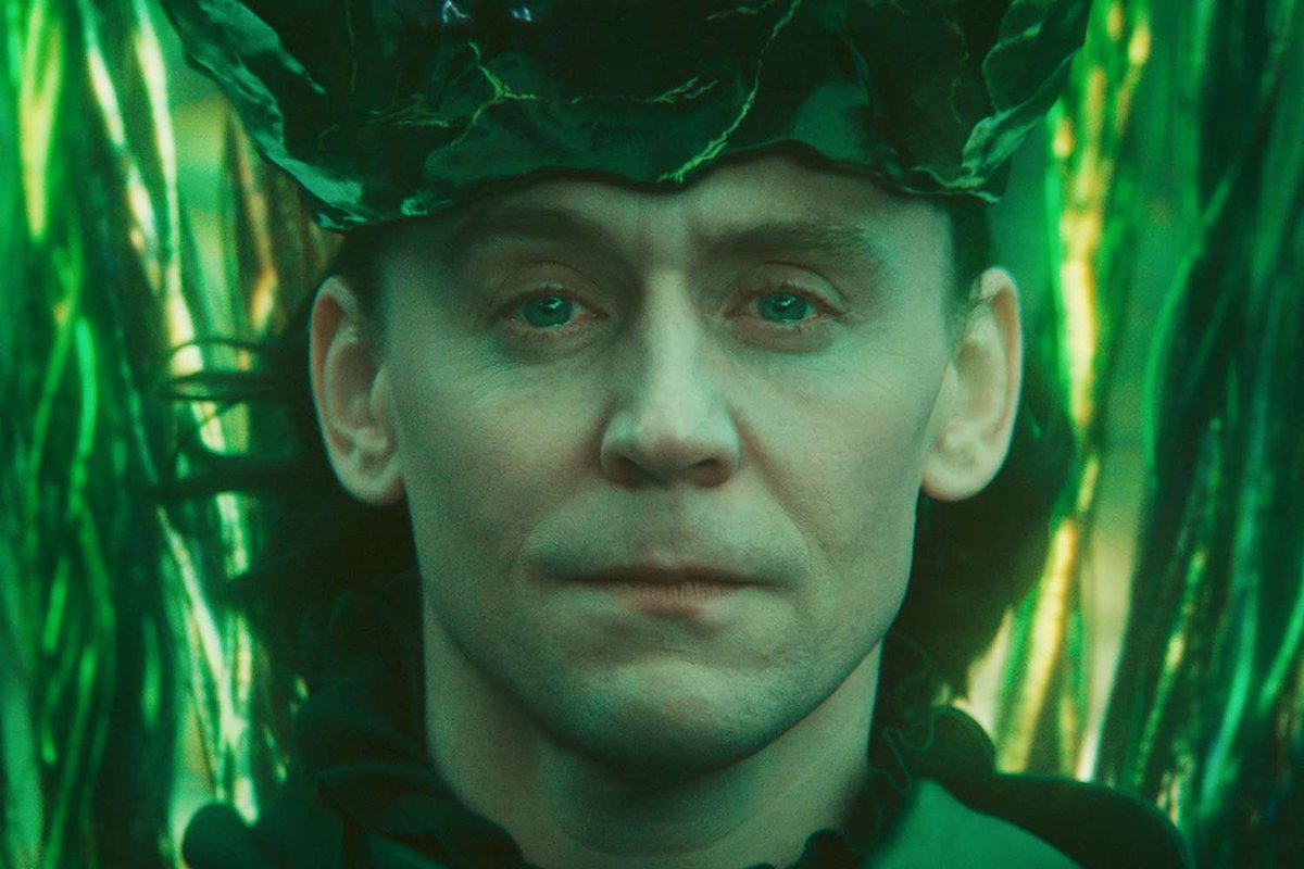 mcuflix's tweet photo. Tom Hiddleston says ‘AVENGERS: DOOMSDAY’ will defy all of your expectations.

"It defied mine. When I read the film, I thought, 'This is going to be extraordinary.’”

(Via: @the_river_jp) https://t.co/P2NlOyNoHO