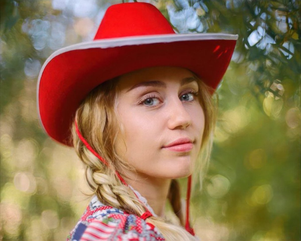 Miley Stats tweet media