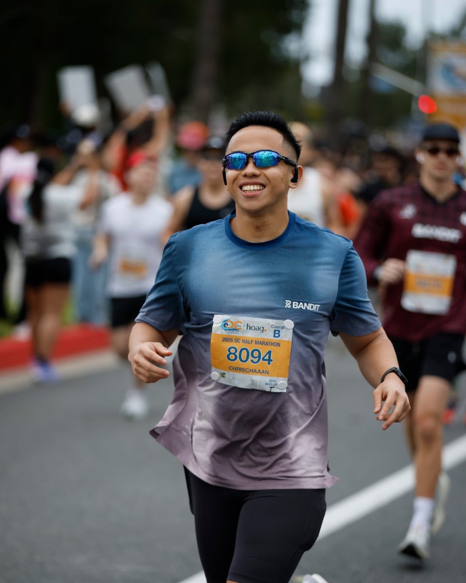 OCMarathon's tweet photo. All smiles before the miles at the Hoag OC Marathon Running Festival. 🏁 https://t.co/eid5VrjlPh