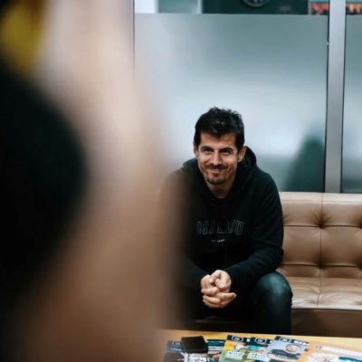 ohlenşılayger tweet media