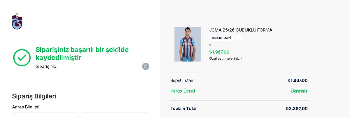 10line's tweet photo. Normalde bu sene yapılmayan transferler, oynanan kötü oyun, kaybedilen saçma puanlar vs. çok kızgındım ama bugün gösterdiğimiz duruş karşısında bir kere daha Trabzon'lu ve Trabzonspor'lu olduğum için gurur duydum 💪

Helali hoş olsun size, iyi ki Trabzon var iyi ki Trabzonsporluyuz 💪