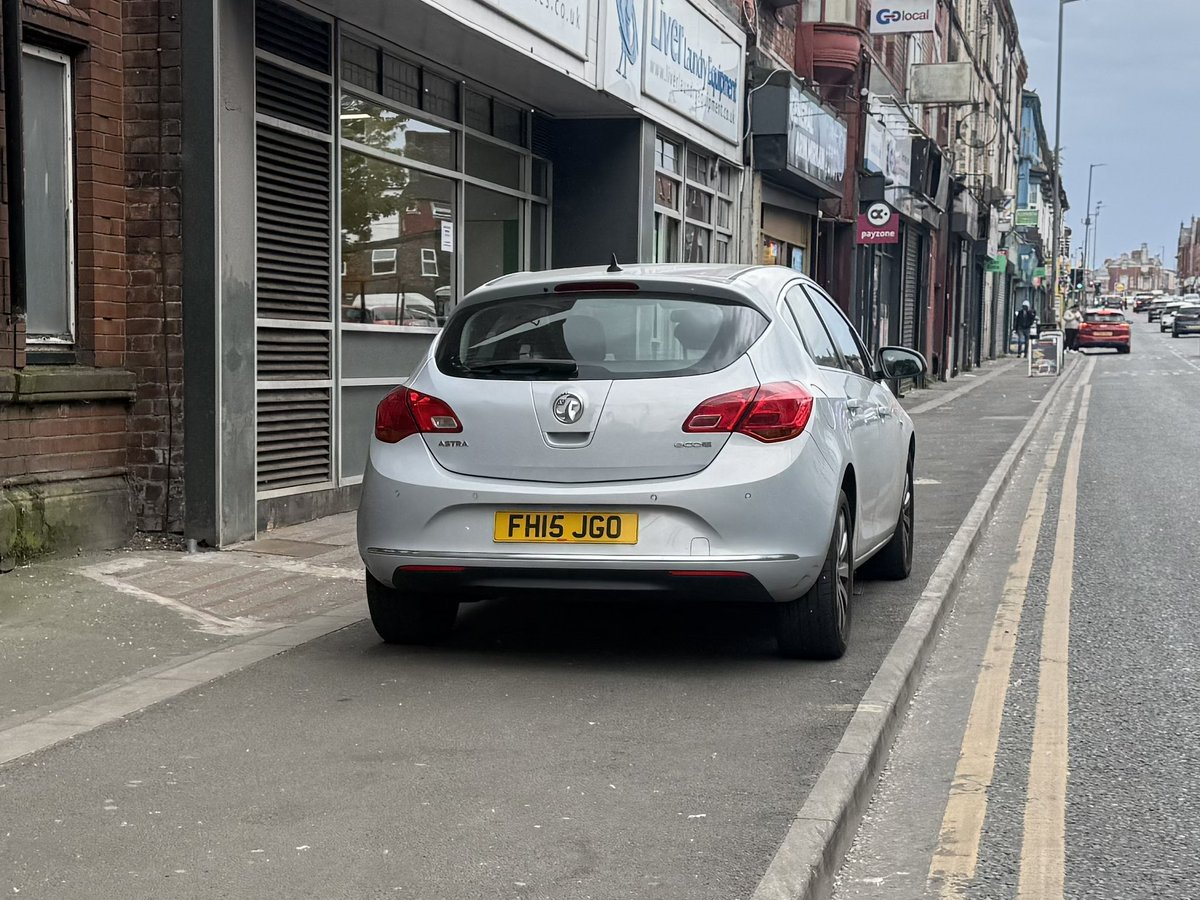 Bad Parking tweet media