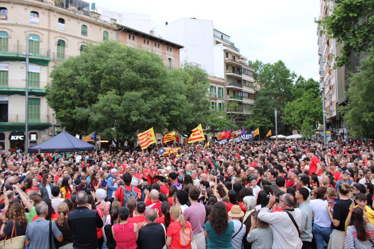 Correllengua Agermanat tweet media