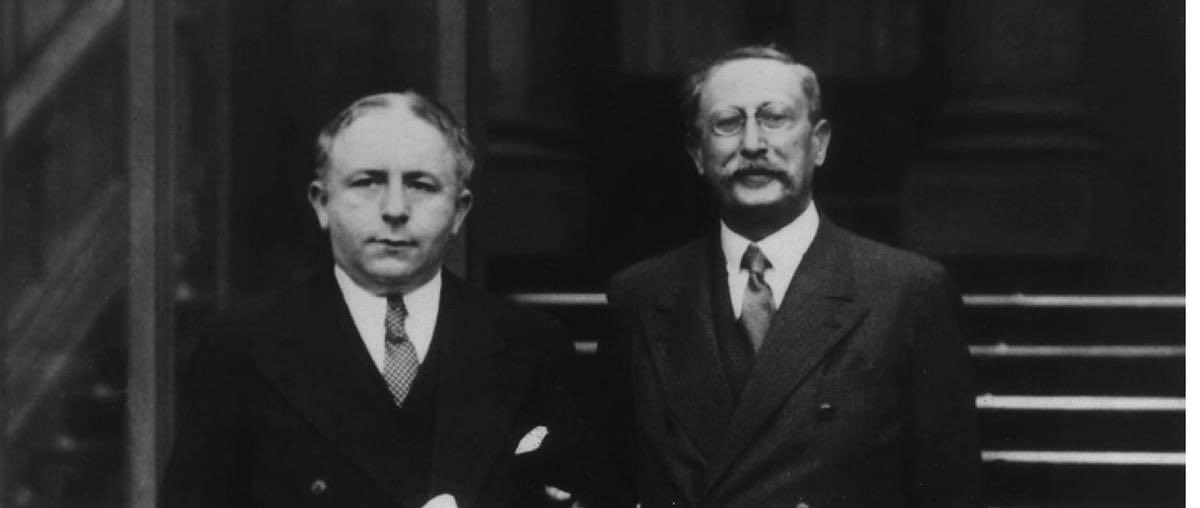 Ardeslandes's tweet photo. Le 3 mai 1936 le Front populaire gagnait les élections. Soyons fiers de cet héritage : des conquêtes sociales, un esprit de progrès, des valeurs républicaines et une certaine idée de la politique 
Cet été @lille commémorera les grandes avancées dont les congés payés. https://t.co/pDAnKfdZwc