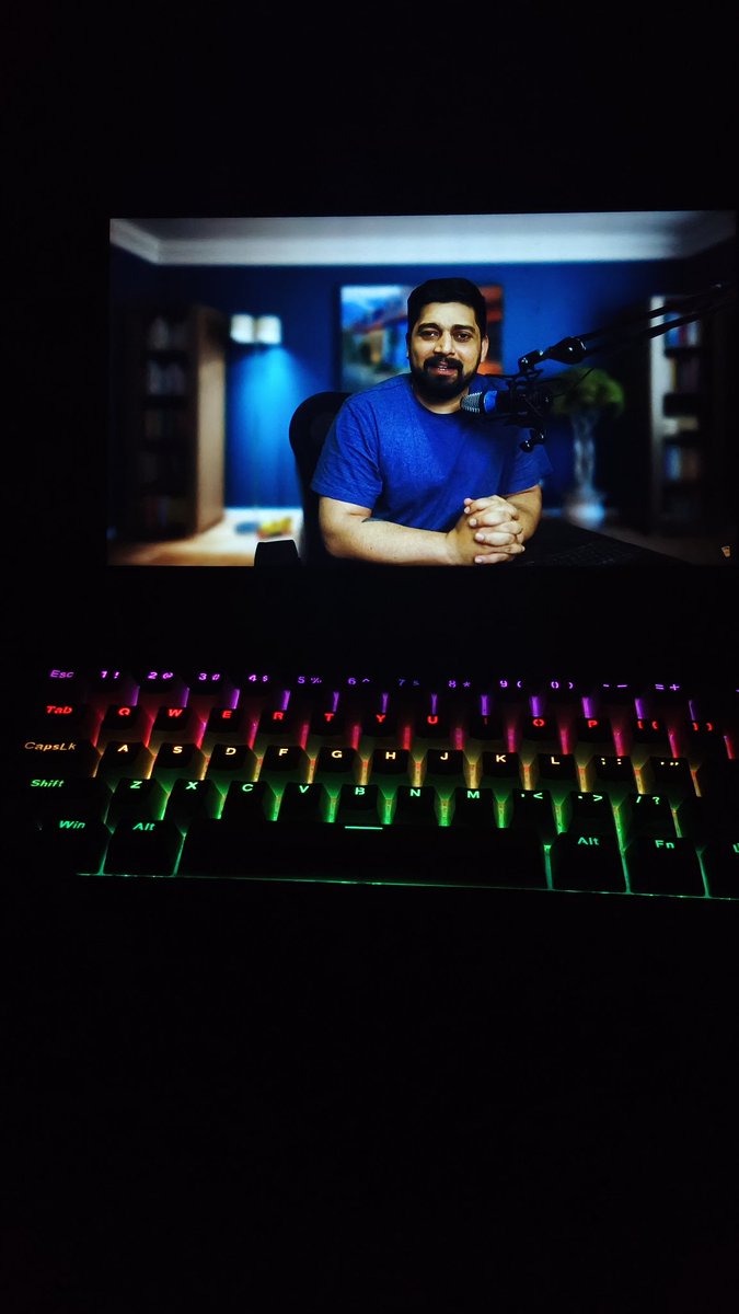 AmarMohanJha's tweet image. 1 AM vibes 🌙
12 AM. Chai ☕ + Code 💻 + Git.
Learning Git, one commit at a time.
Big thanks to @Hiteshdotcom Hitesh Choudhary sir for the guidance 🙏
#DeveloperLife #Git #Consistency