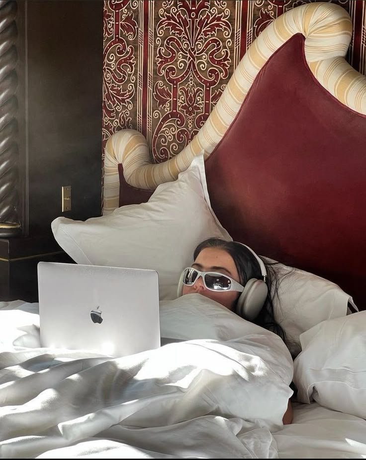 moon babe 🌙🌴 geminis and scorpios' lawyer tweet media