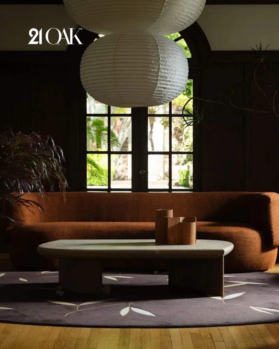 Official21Oak's tweet photo. In a design world often driven by fast trends and mass production, a growing group of U.S. designers is shifting the conversation back to craftsmanship, materiality, and longevity. According to 21Oak, these… #sustainableliving #homedesign #modernliving #ecoarchitecture #21oak https://t.co/P908gCt0RL