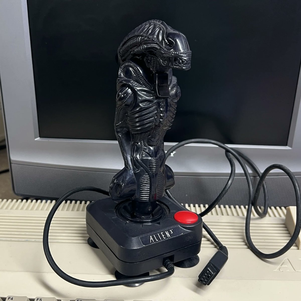 Kari (rhymes with atari) tweet media