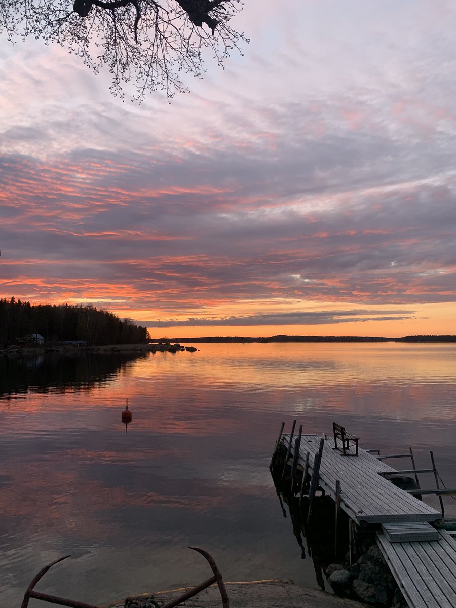 Lempimartta's tweet image. Rauhallisia unia #itäinensuomenlahti