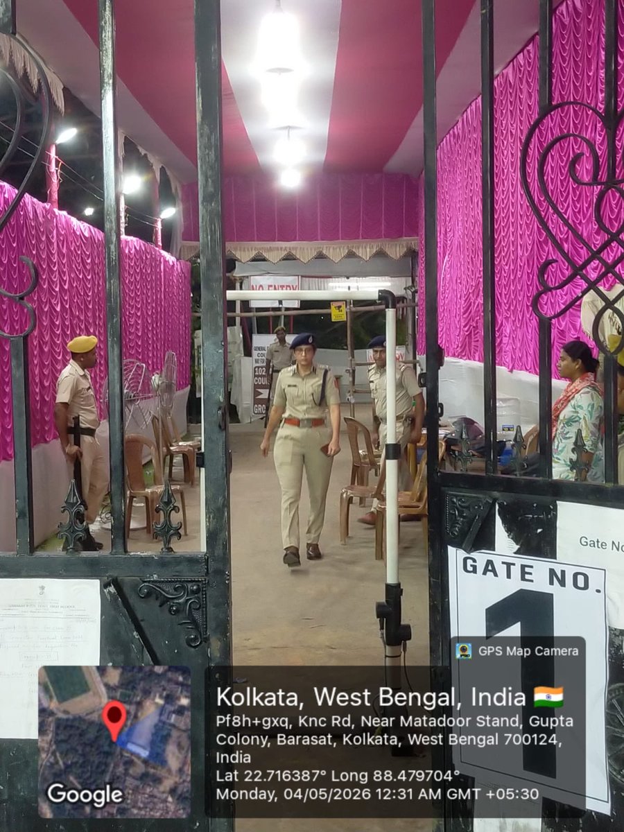 BarasatPolice's tweet image. Today, Superintendent of Police, Barasat Police District visited strong rooms and counting venue arrangements under Barasat PD to ensure safety and security.

#BarasatPoliceDistrict #StayConnected #StaySafe #Barasat #WestBengalPolice4U #Assembly_Election_2026 #WBLA2026