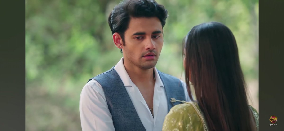 thatmadnerd's tweet photo. The face of:
"Oh sh*t! Kahi meine galti se ise kisi aur se pyaar karne ka idea toh nahi dediya?" 

#rimjhim https://t.co/zzBZEsLut8