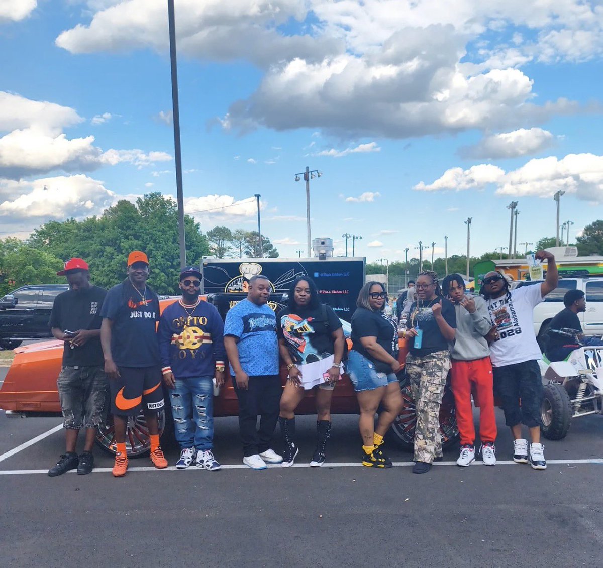 EllisonQnova's tweet image. The support and live shown after performing was priceless!!! They made me feel like Big Q!! 😎

#huntsvillealabama #carshow #dj #foryou #foryoupage