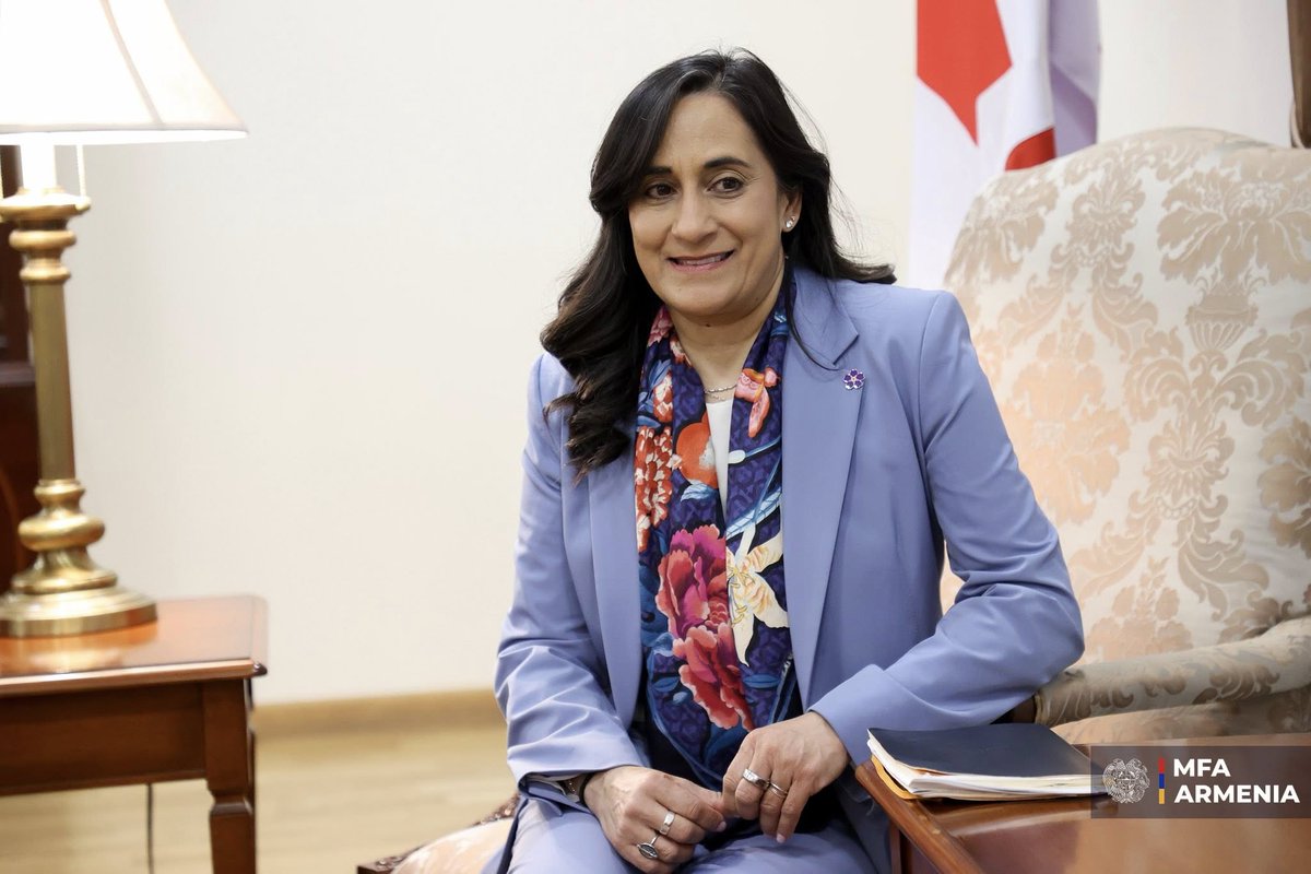 Armenia in Canada tweet media