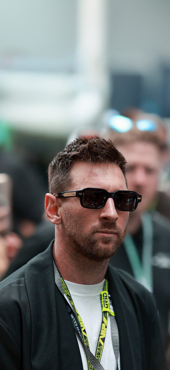 5aledz_'s tweet photo. ₄ₖ Lionel Messi 🕶️🐐 https://t.co/8zZDVUzvuT