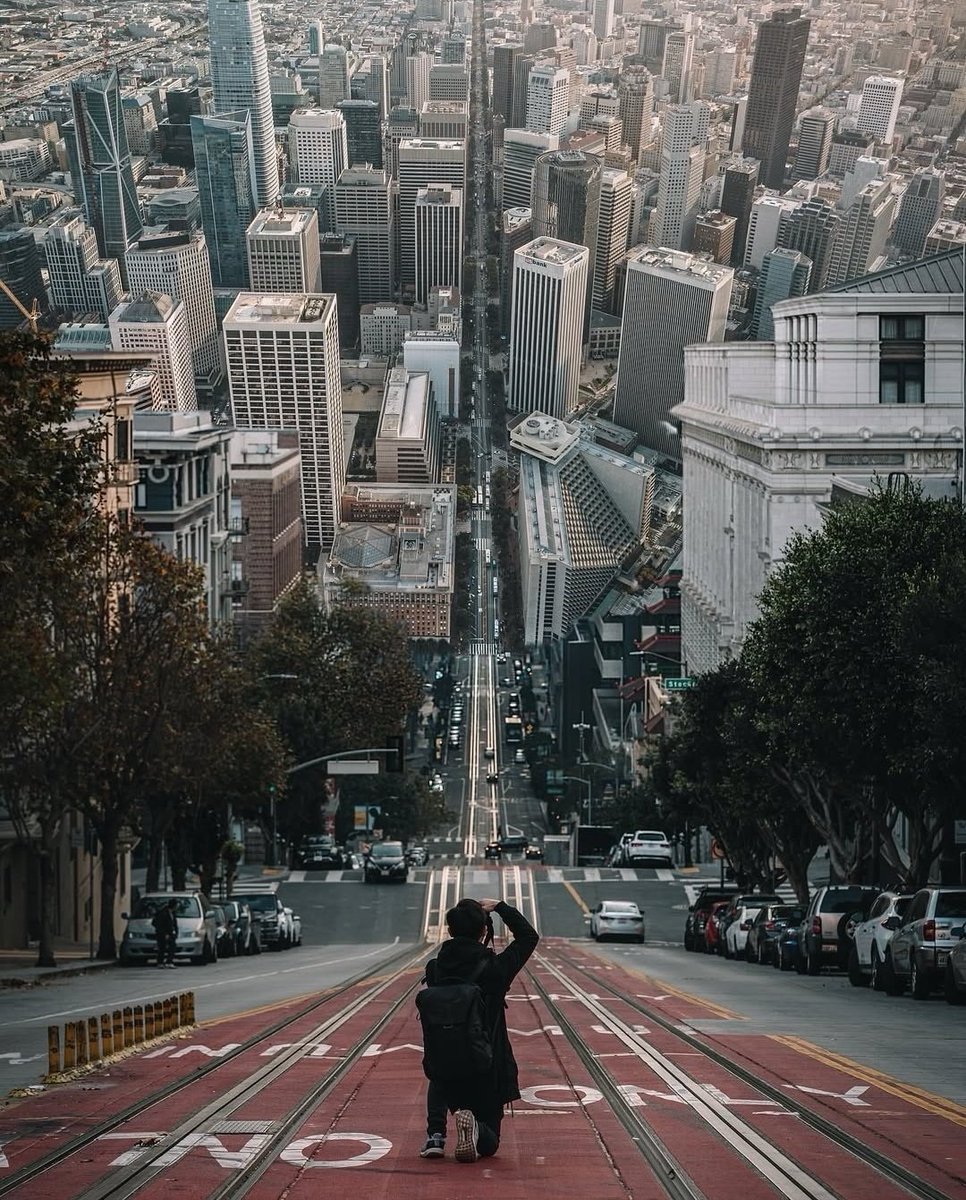 eminabdulla_'s tweet image. 📍San Fransisko, ABŞ
#sanfrancisco #USA #road #city