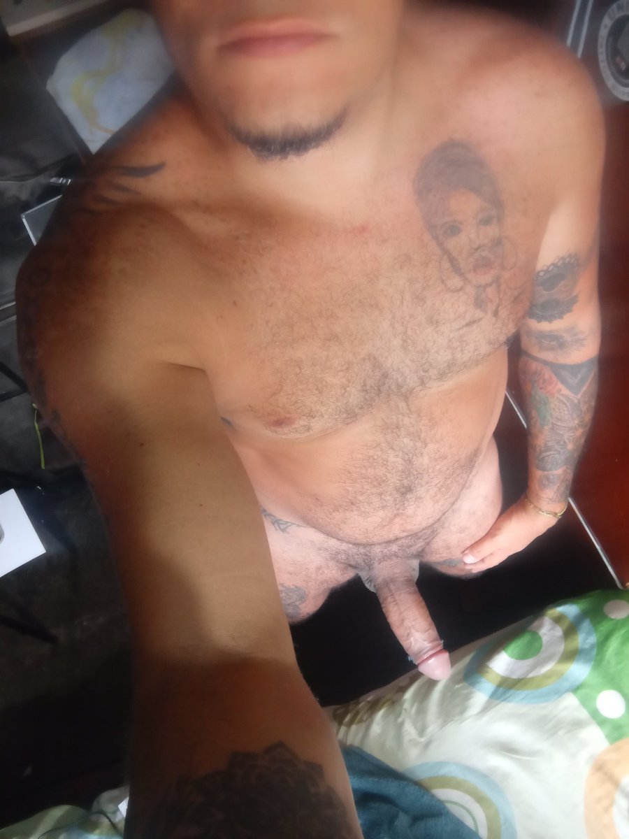 DimasRamal5686's tweet photo. Este calor me tiene mal https://t.co/j0T6FKrXk5