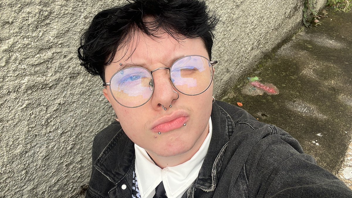 𝓕𝖺𝖾𝗅 tweet media