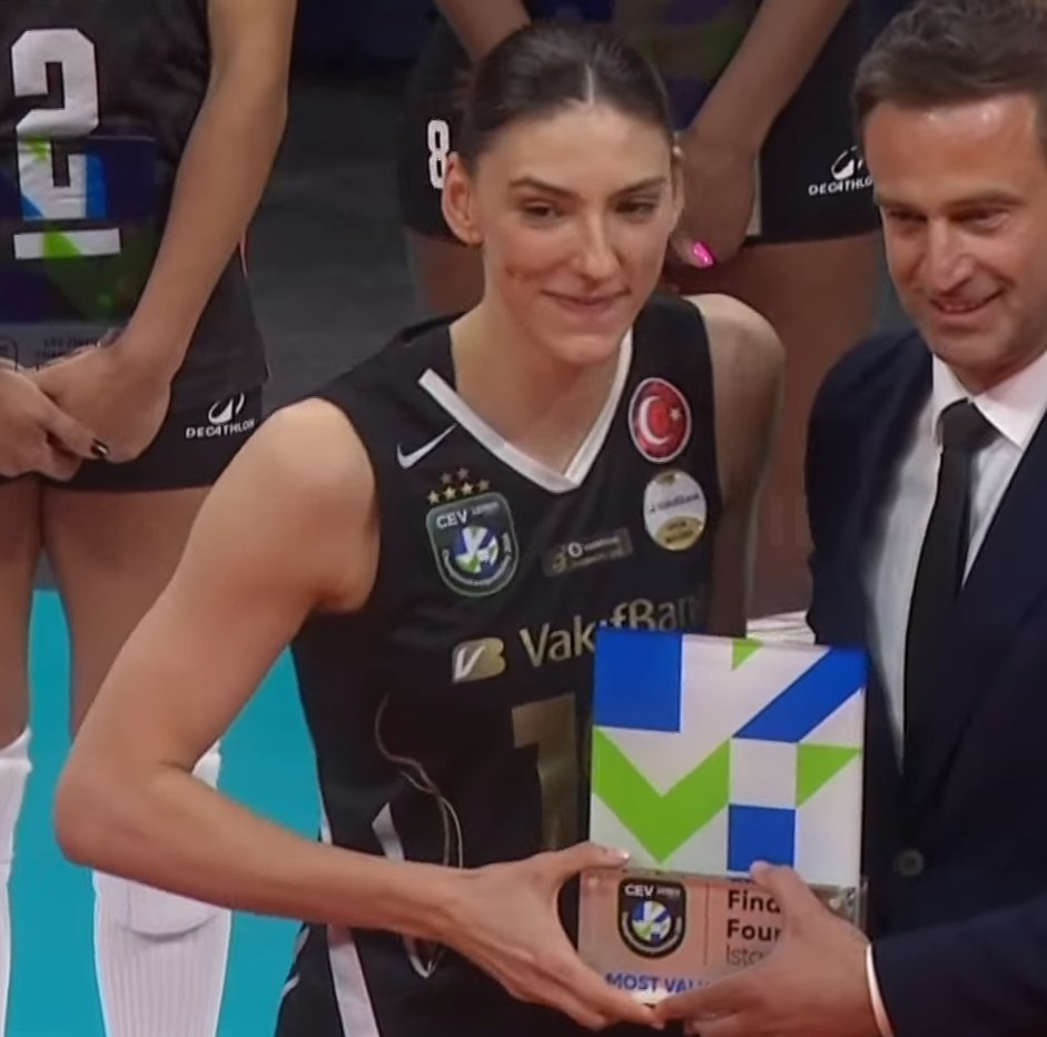 Vsever 2.0 🏐 tweet media