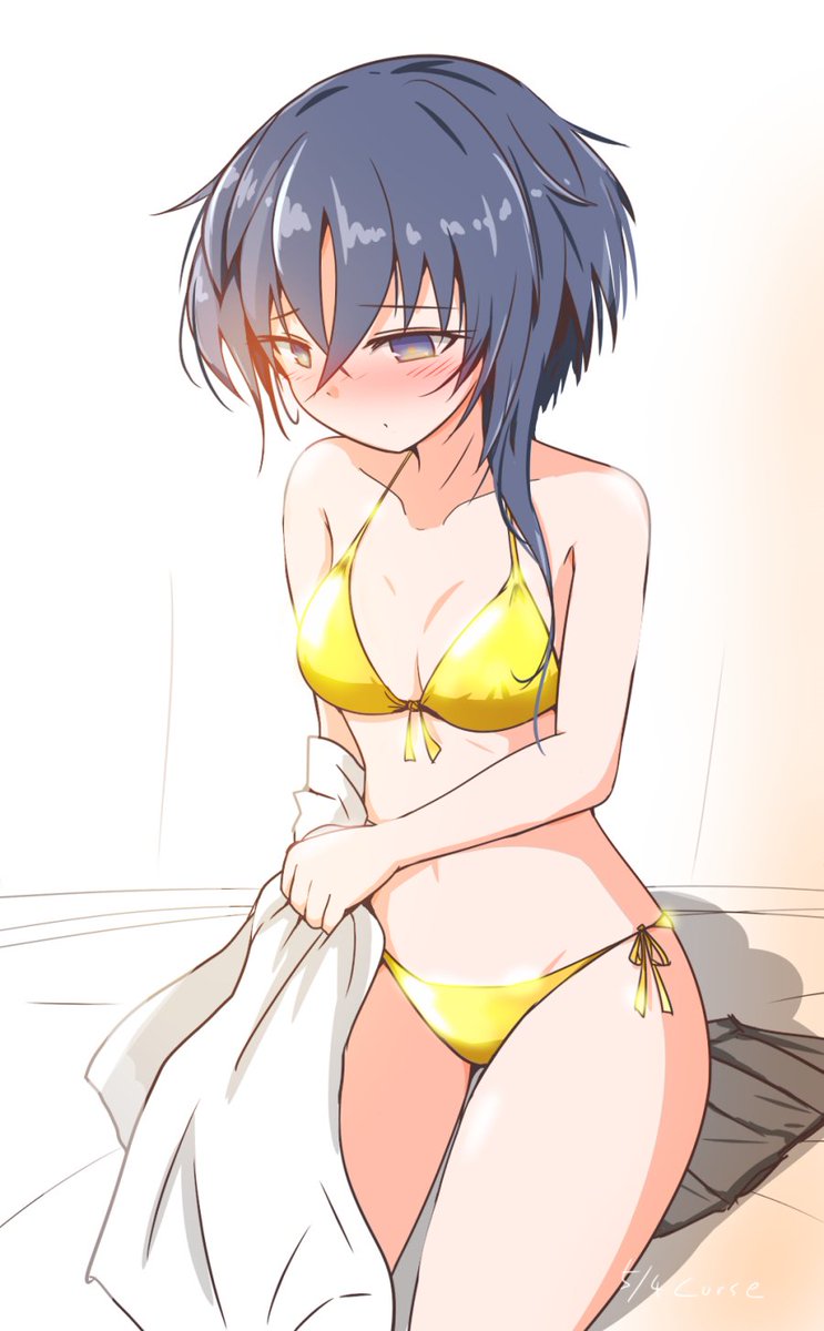 伊13(艦これ) 「金のヒトミ姉さん」|curse @🍈委託中のイラスト