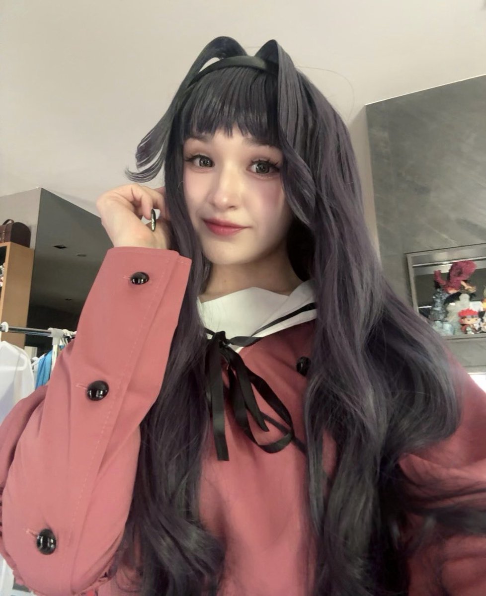 queenfesch6's tweet photo. cute but plotting something… stay tuned 👀 https://t.co/ry5VAbzcyn