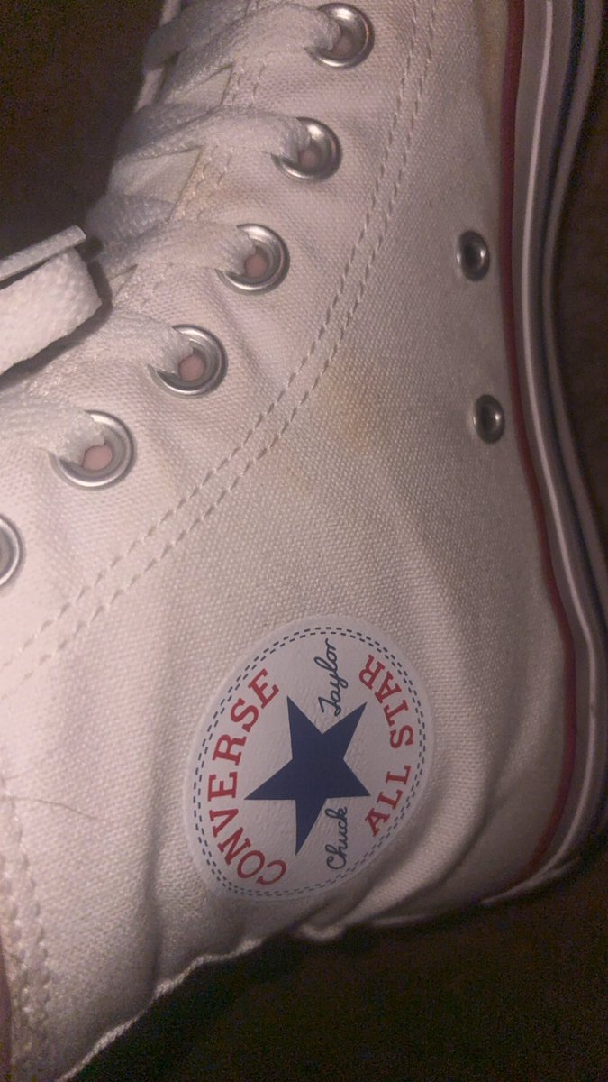 🌈

#chucks #converse #chucktaylors #sneakers