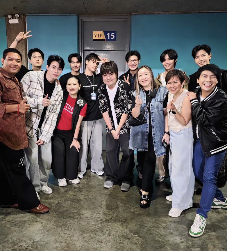 เปียท่อซิ่งเพี้ยนคนนี้รักบี๋ที่สุด tweet media