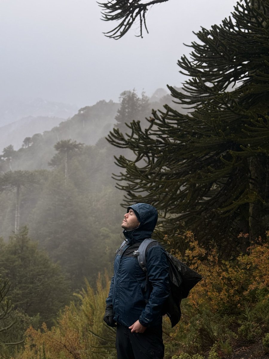 _ppcrs_'s tweet photo. Hoy tocó trekking con lluvia 🥶 https://t.co/9JlRmHIGwn