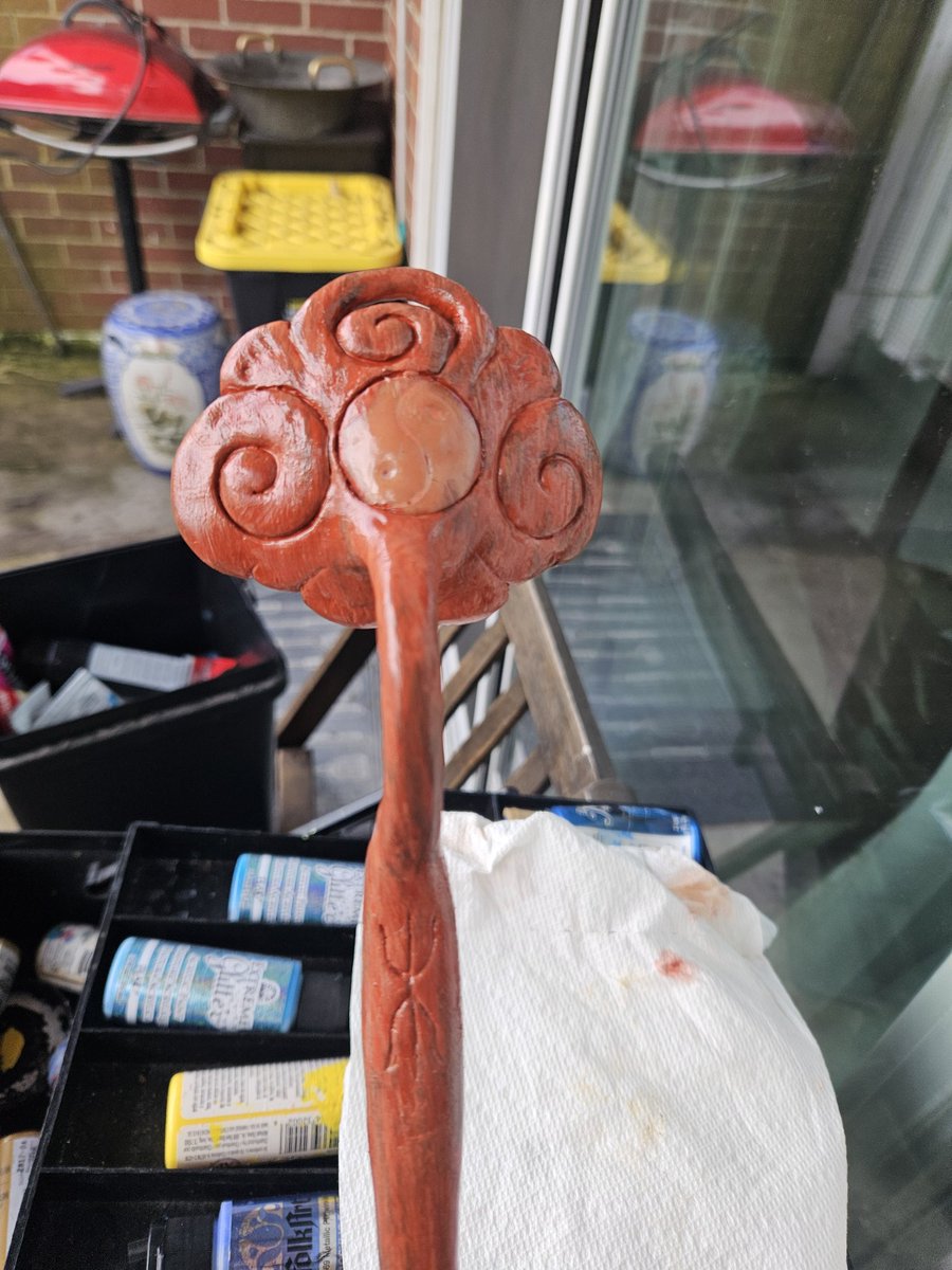BlackUniGryphon's tweet image. 🪄☯️🧙‍♀️🧙🏾‍♂️ My #CustomMade #DIY #WIP #wand #WizardingWorld #Taoist #HarryPotter #sculpy #sculpture #CustomDesign #art #project #ArtProject #painting