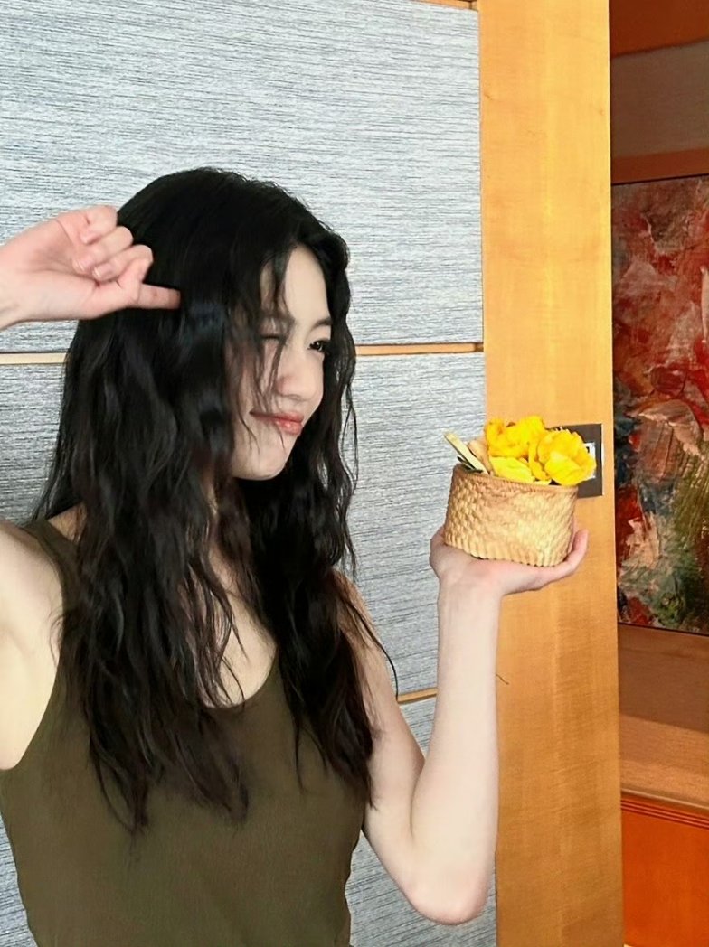 포도 tweet media