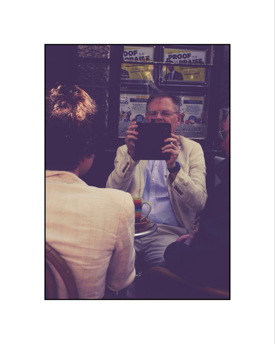 fjjo_gallery's tweet image. • Faversham street photography •

#streetphotography #photo #kentengland #faversham #canoncamera #youngphotographer