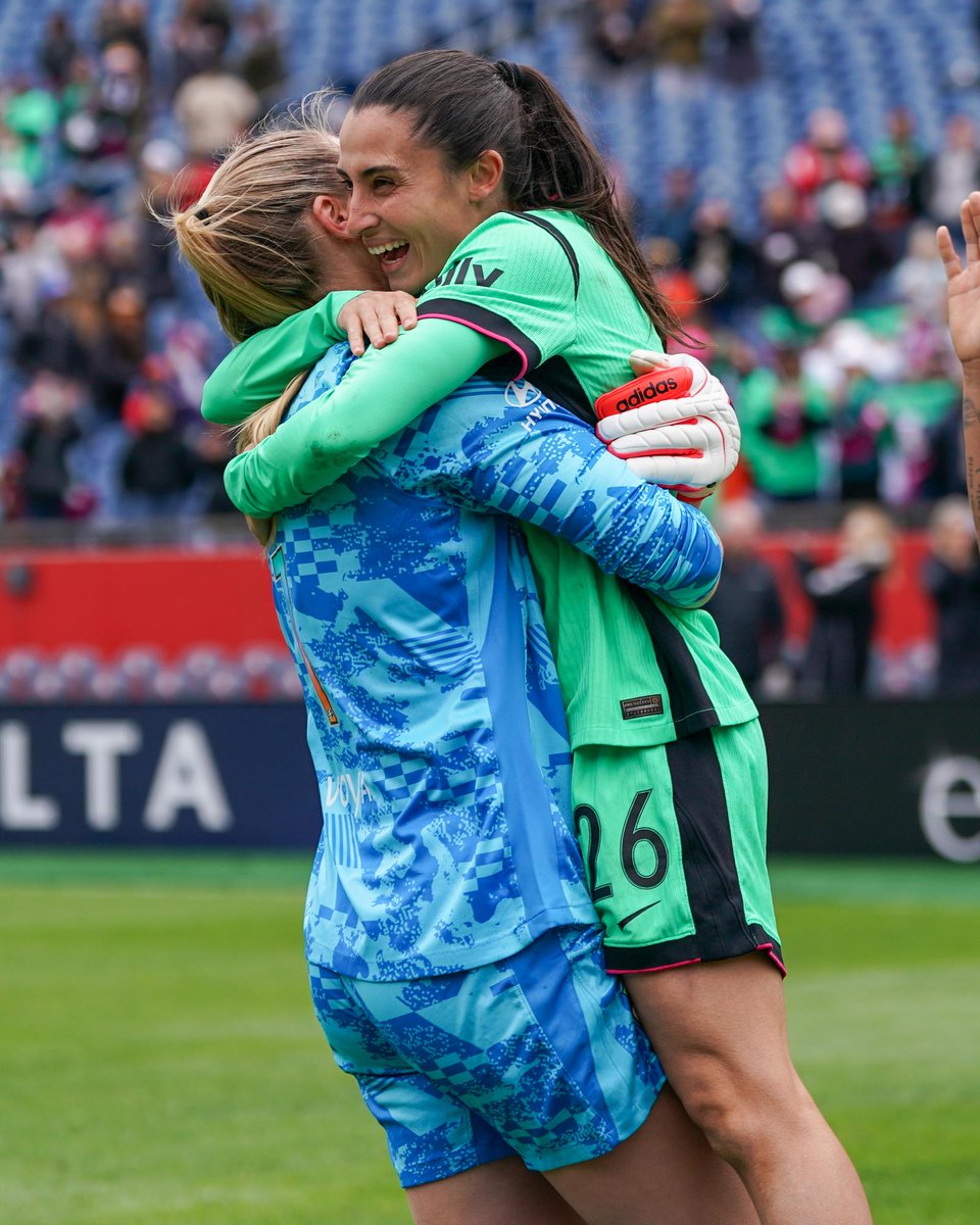 NWSLBoston's tweet photo. Pure joy personified.

Have a good rest of your night, Legacy fans 🫶 https://t.co/HwUnV3CcZX