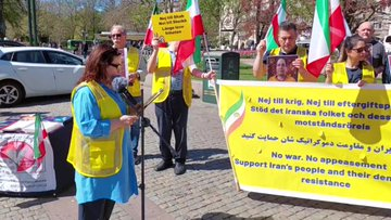Zarina093876775's tweet image. Stand with the brave souls demanding dignity, equality, and an end to executions in Iran. #Solidarity #JusticeNow