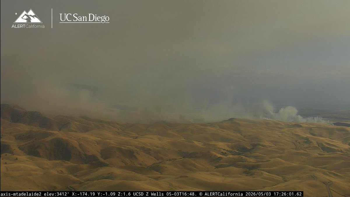 DanielFireTruck's tweet photo. #TowerFire Here is the Perimeter of the Fire at 2,219 acres, burning around the North end of the Bena Landfill. https://t.co/bdF0v4MQax