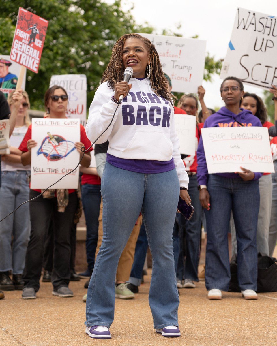 Cori Bush tweet media