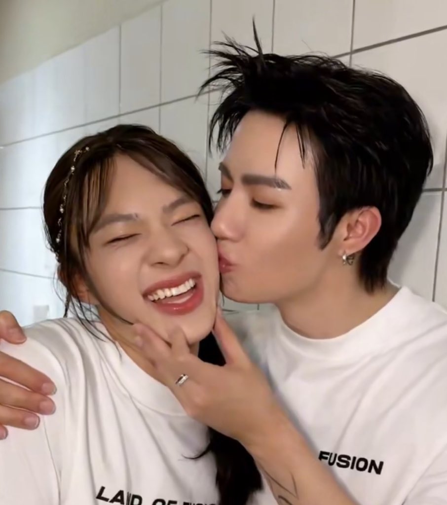1ใจให้กัซนน⛅️Nu’มุเม๊วว😽 tweet media
