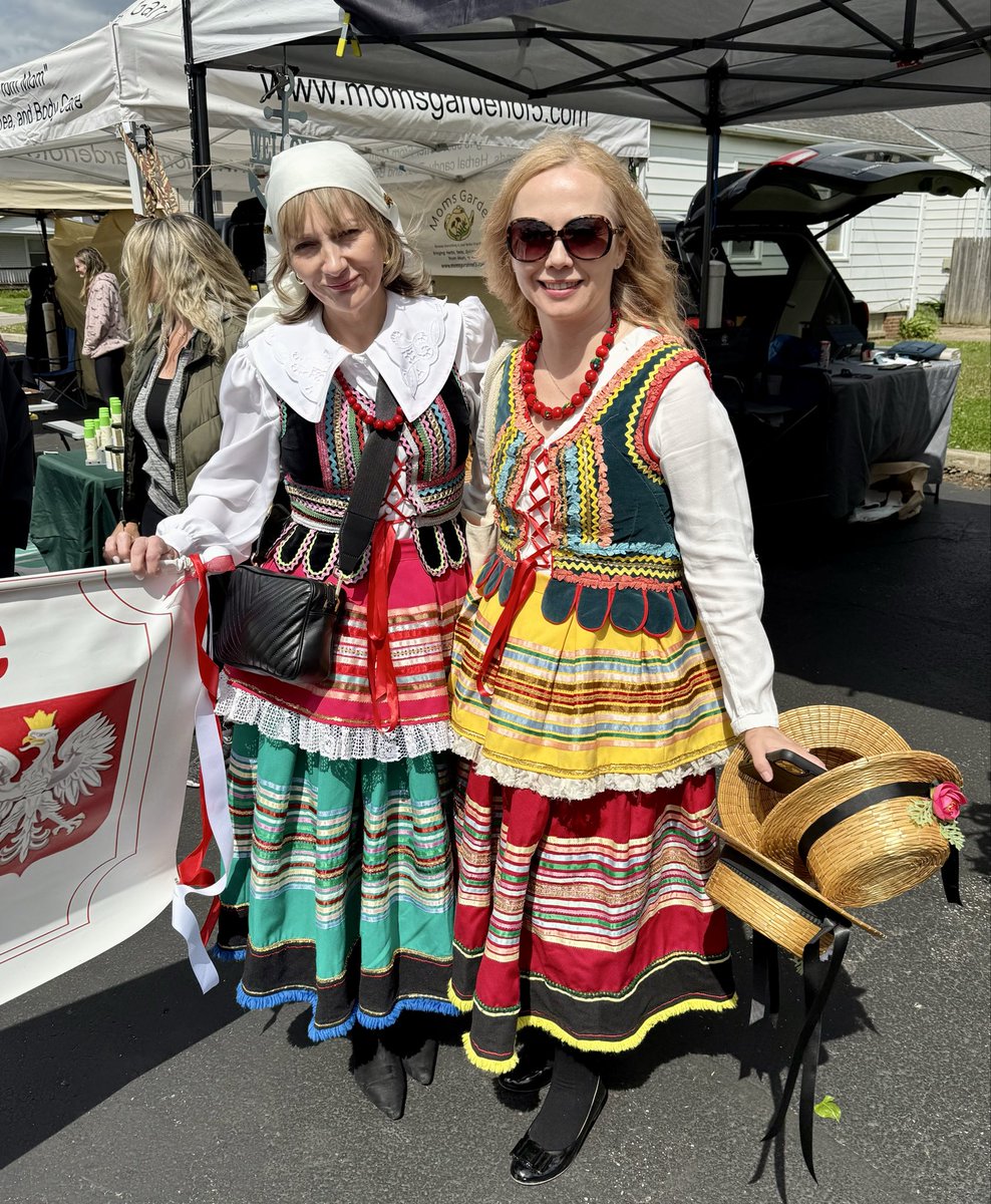 ParmaMayor's tweet image. Colorful traditional Polish costumes were visible today at the Constitution Day Parade and Festival in Parma’s Polish Village. #polishpride #parmapride #parade
