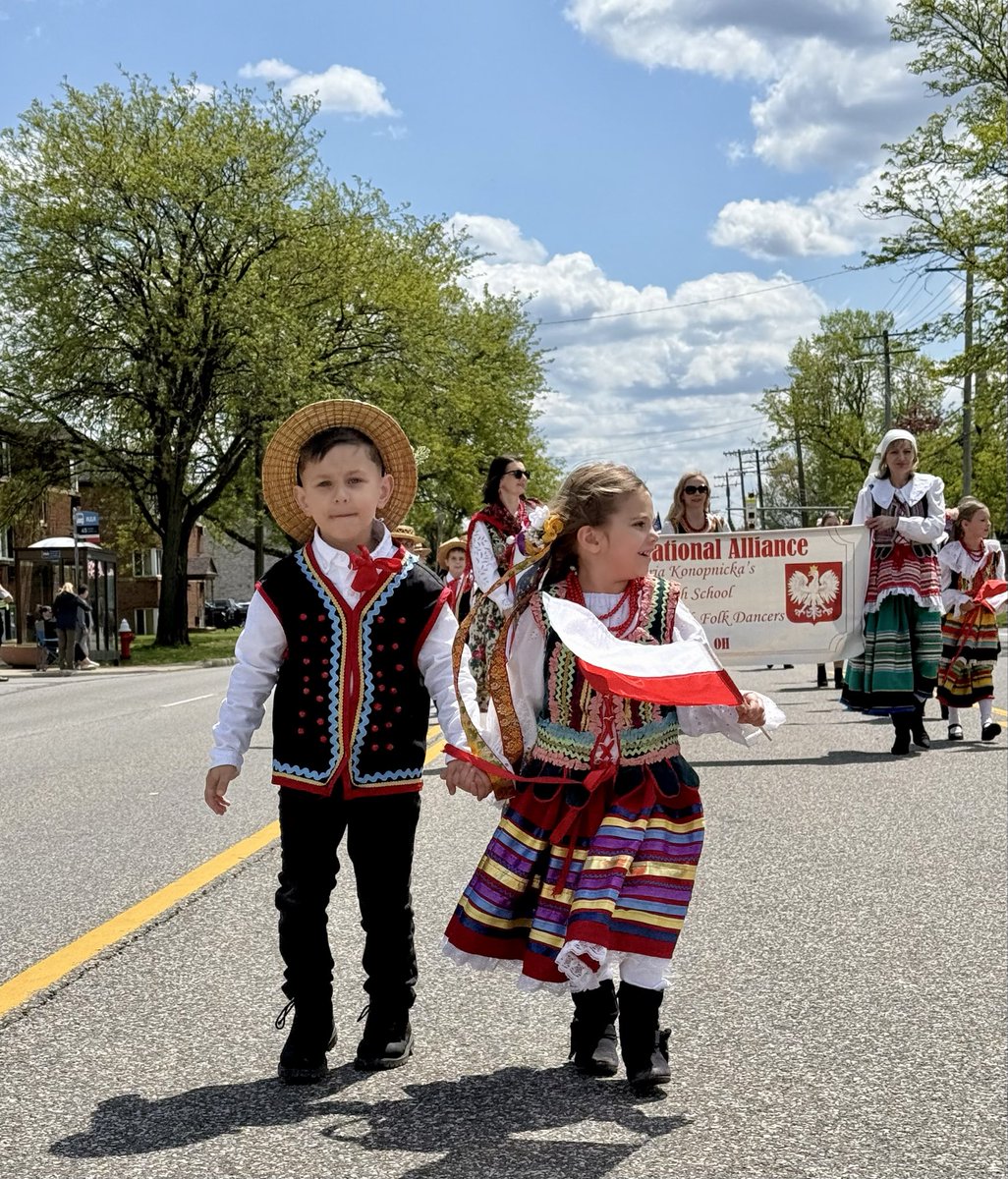 ParmaMayor's tweet image. Colorful traditional Polish costumes were visible today at the Constitution Day Parade and Festival in Parma’s Polish Village. #polishpride #parmapride #parade