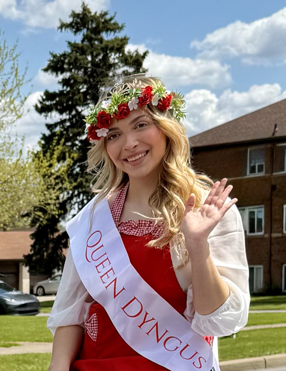 ParmaMayor's tweet image. Dyngus Day queens and their little prince joined today’s Constitution Day Parade and Festival in Parma’s Polish Village. #polishpride #parmapride #parade