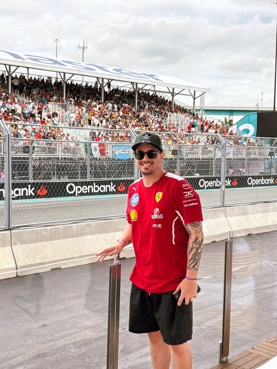 Cachal_M's tweet photo. F1 Miami Grand Prix 🥹 https://t.co/28oYa9G0Ee
