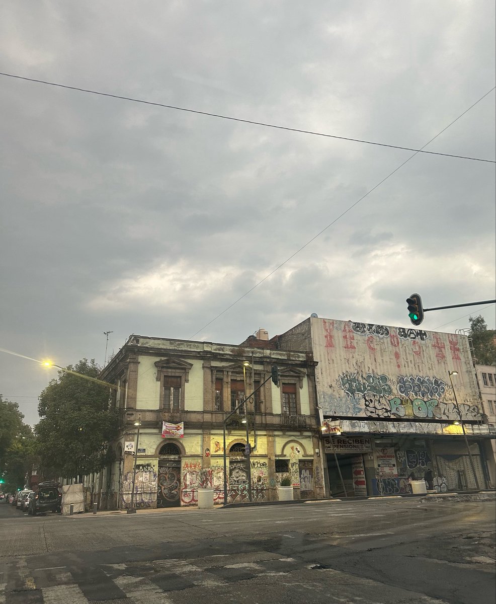 OscarBlancoCdmx's tweet image. #ExploracionUrbana Esquina revolucionaria #CDMX 🇲🇽🕷️