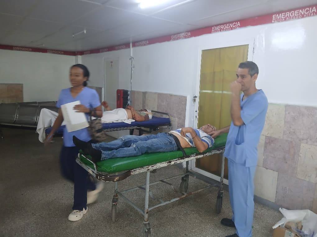 BCuartero's tweet photo. Informan fallecimiento de Lorena Isabel Hernández Bassa natural de provincia de Guantánamo, víctima de accidente masivo en Autopista Nacional #Cienfuegos @Armandocv781123 @YolexiRdguez  @yulls_yusimi @CubanaLidice @YaquedeCuba @PerlavisionTV  @JosCarlosZarag4 @alfonso_noya https://t.co/osbENGvrJQ